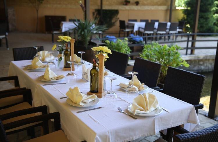 Hotel Rritja E Koranit Tushemisht Zewnętrze zdjęcie
