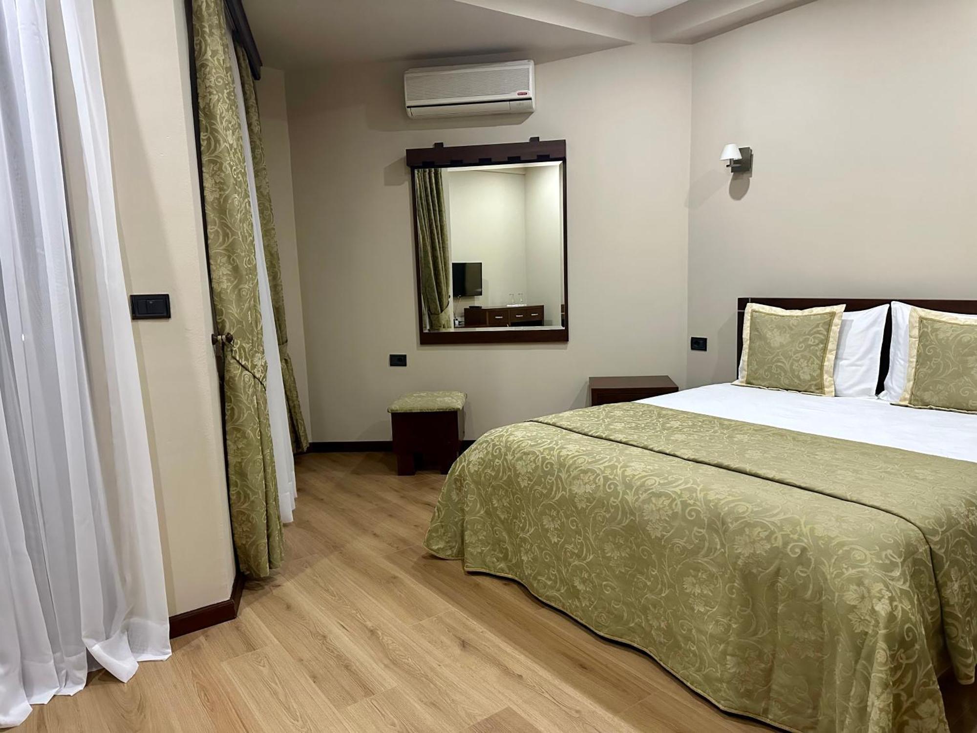Hotel Rritja E Koranit Tushemisht Zewnętrze zdjęcie