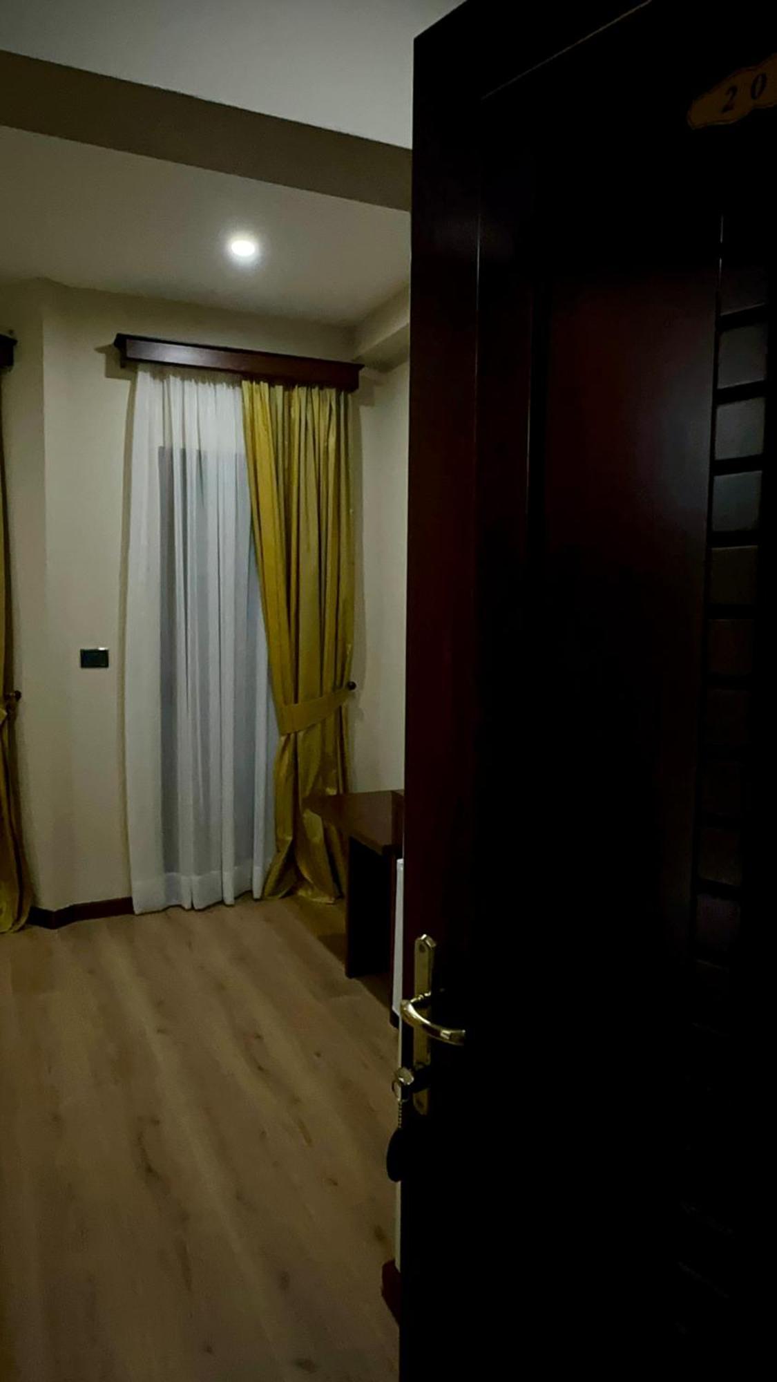 Hotel Rritja E Koranit Tushemisht Zewnętrze zdjęcie